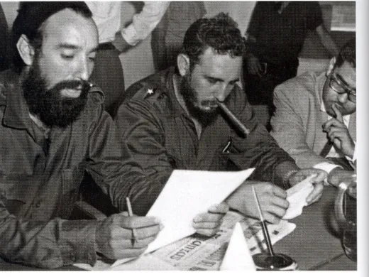 Fidel Castro junto a Antonio Núñez Jiménez