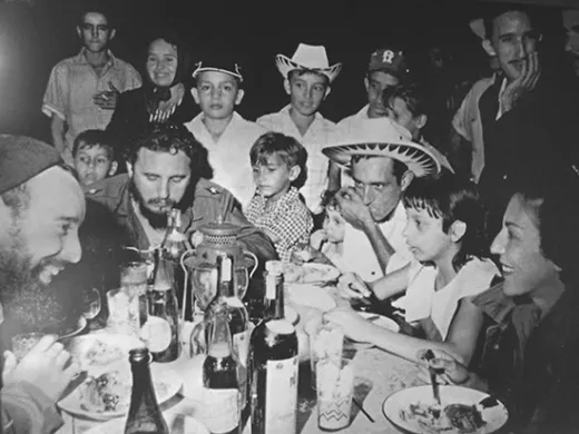 Fidel Castro junto a campesinos en la Ciénaga de Zapata Fidel Castro junto a campesinos en la Ciénaga de Zapata