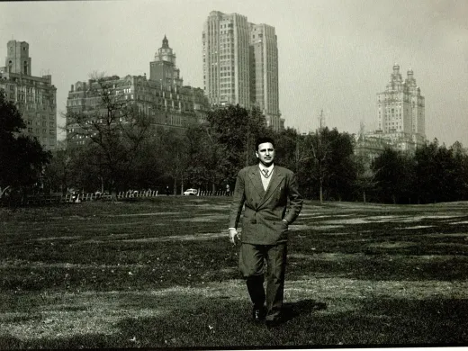 Fidel Castro durante un paseo por el Parque Central de Nueva York Fidel Castro durante un paseo por el Parque Central de Nueva York