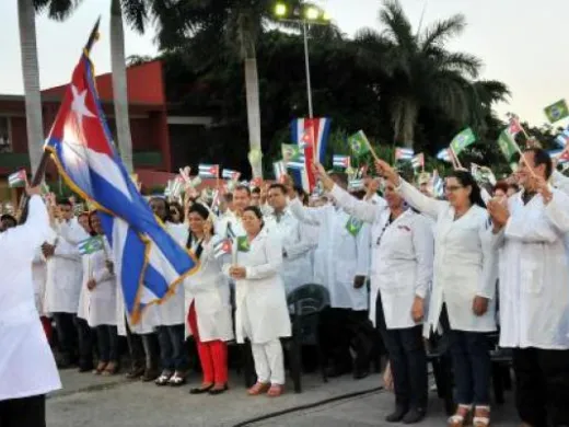 Médicos rinden homenaje a Fidel Castro Médicos rinden homenaje a Fidel Castro