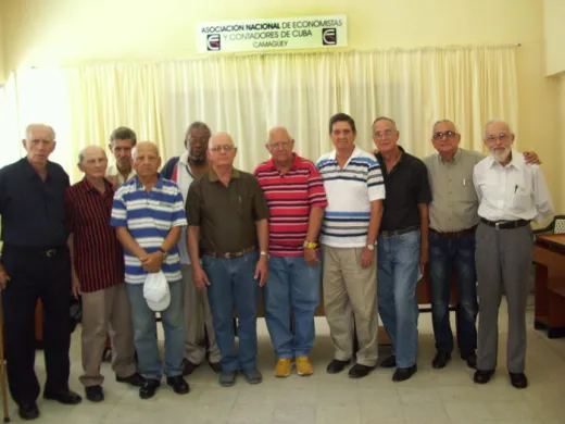 Representación de contadores agrícolas graduados por Fidel hace 55 años Representación de contadores agrícolas graduados por Fidel hace 55 años