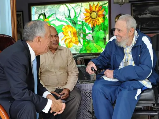 Fidel y el Excelentísimo Señor Marcelo Rebelo de Sousa, Presidente de Portugal. Foto: Estudios Revolución